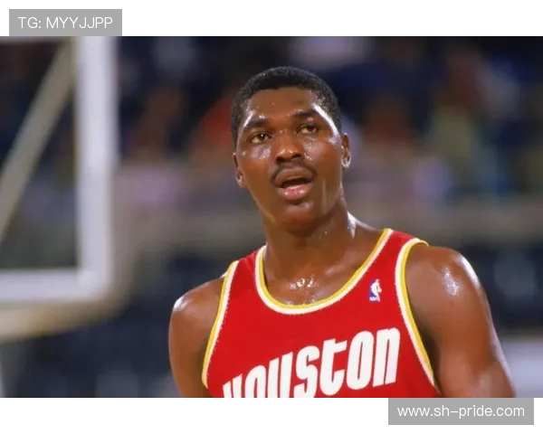 哈基姆奥拉朱旺传奇生涯回顾从休斯敦巨塔到篮球史上最优雅中锋
