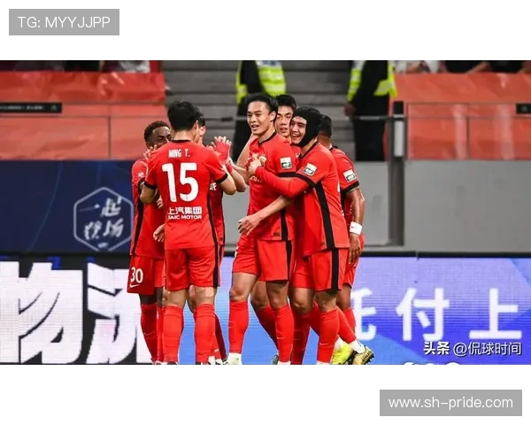上海海港力争主场胜利 全力冲击顶级联赛荣耀