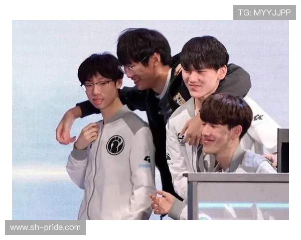 赛后分析V5与IG在团队协作中的表现与策略探讨