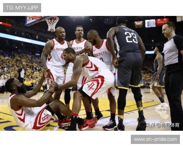 2017至2018赛季活塞与火箭的精彩对决回顾与分析